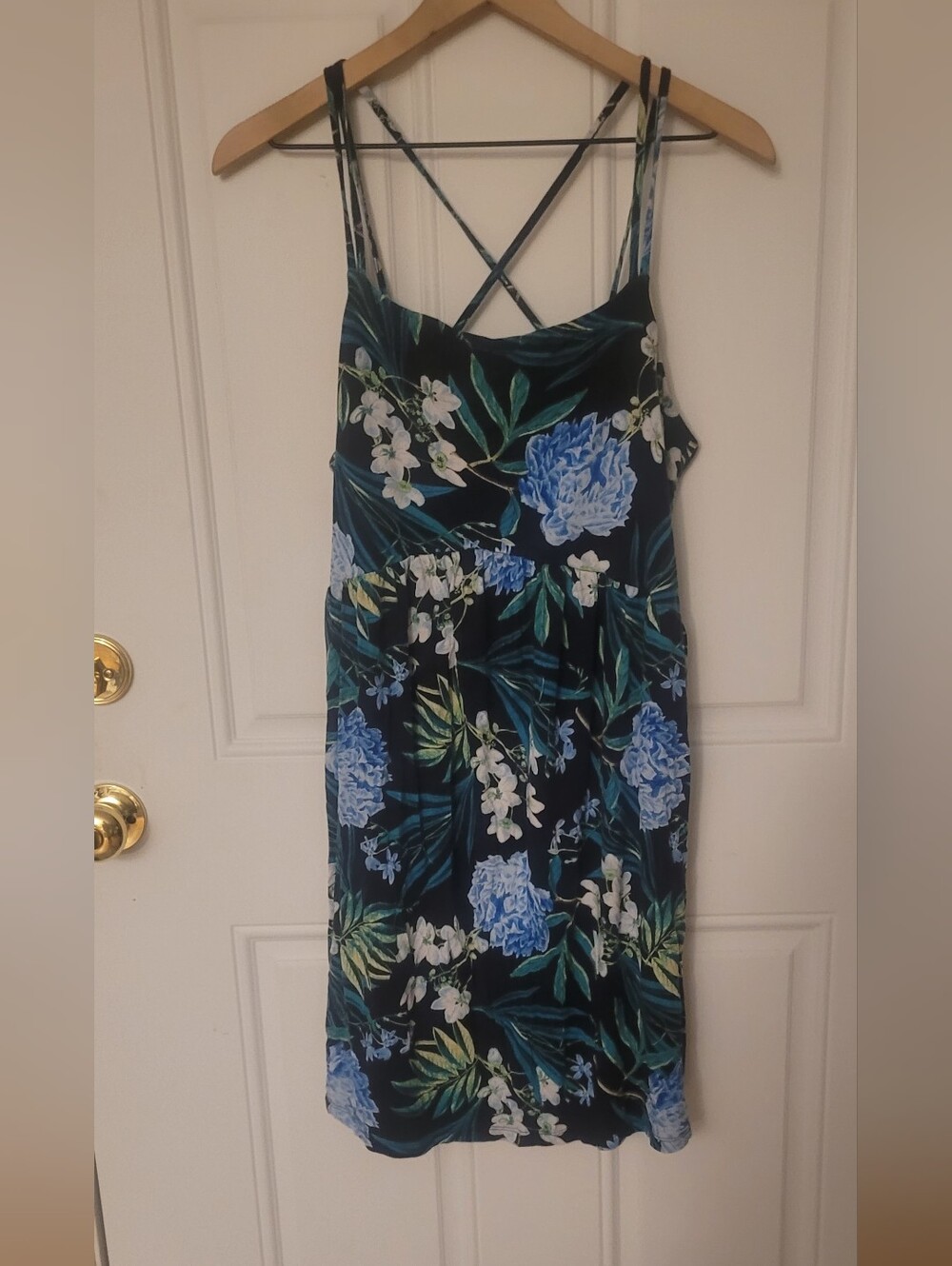 Old Navy Blue Floral Strappy Dress Size Large